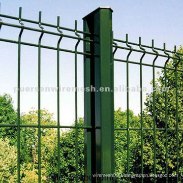 Hot-dipped Galvanized and PVC coated Frame Fence